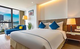 Khách sạn Pavilion